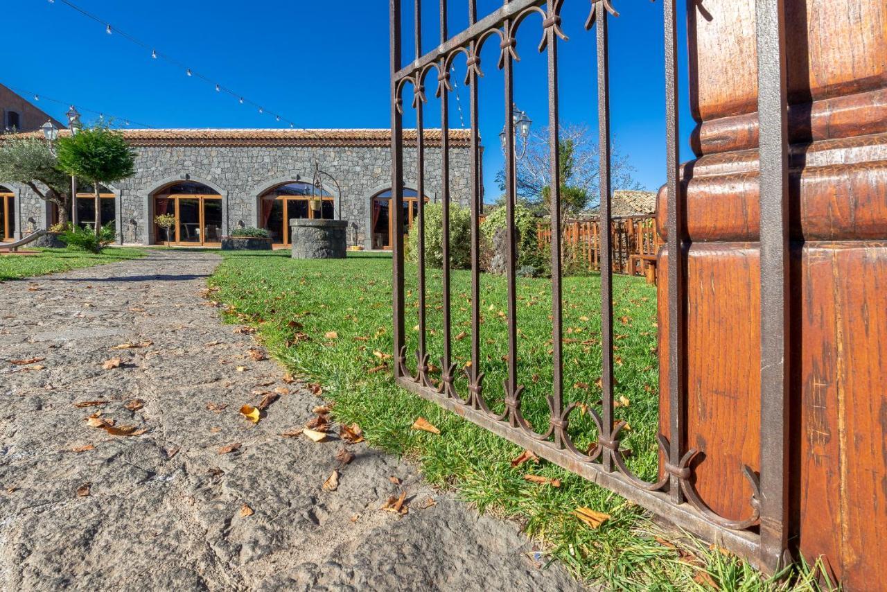 Etna Quota Mille Boutique Hotel, Typical Sicilian Food & Wine Randazzo Exterior photo